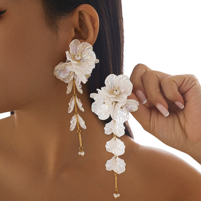 2. Colorful Flower Pendant Drop Earrings