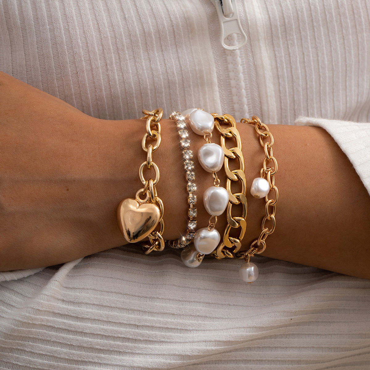 exquisite gold pearl baroque stacked bracelet