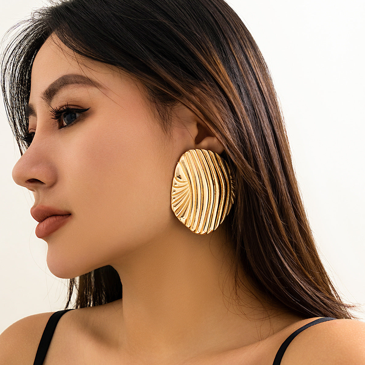 Shell-Shaped Earrings