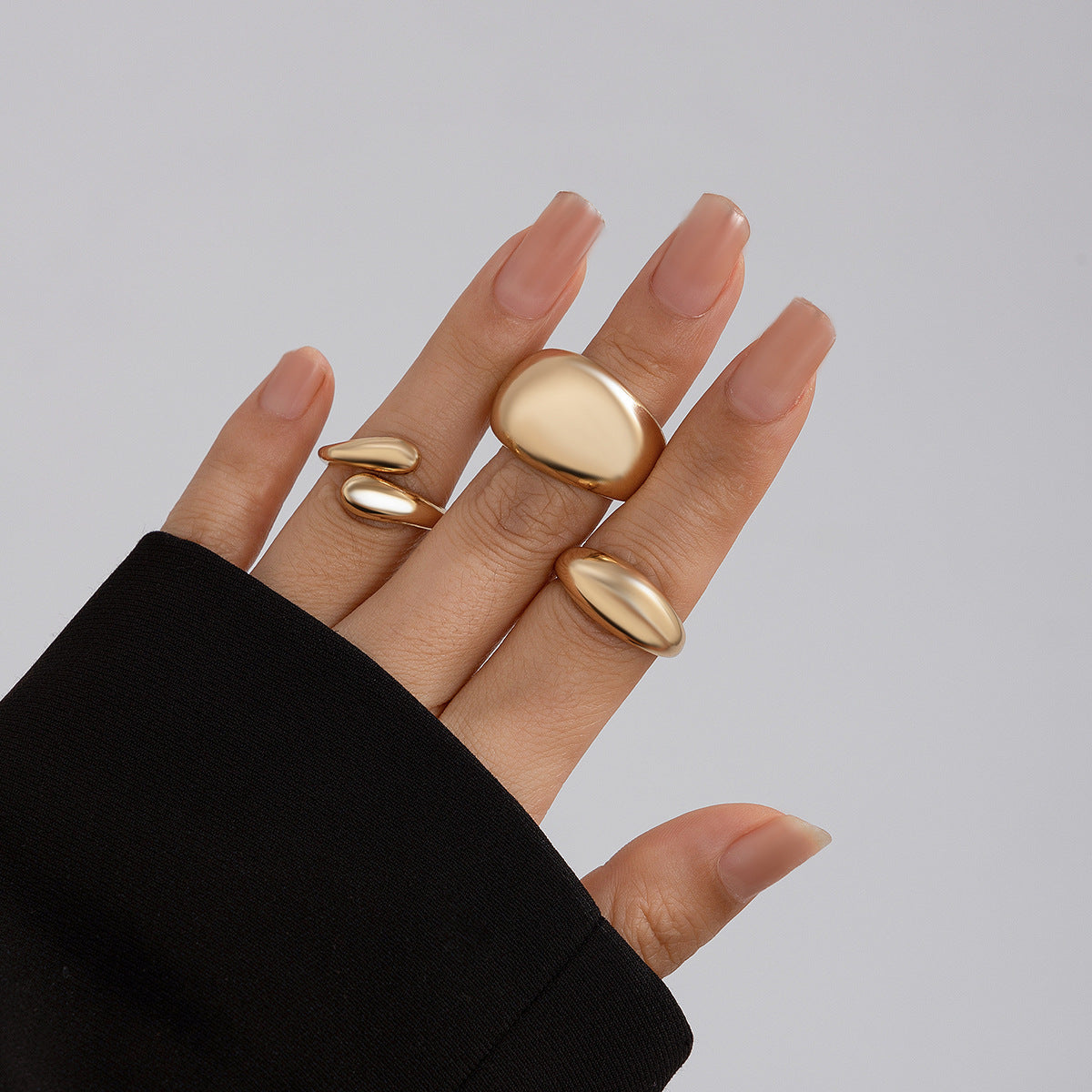 Gold Curved Nugget Ring Set for ladies