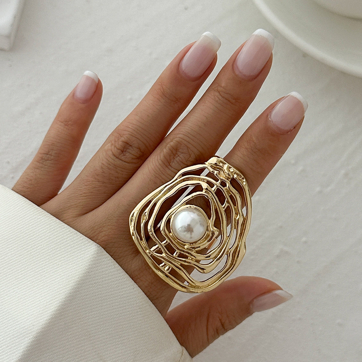 Elegant Pearl Ring