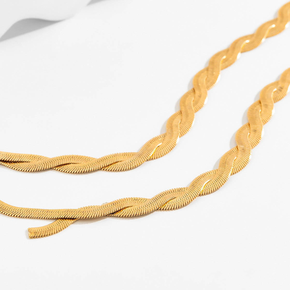 gold snake chain necklace